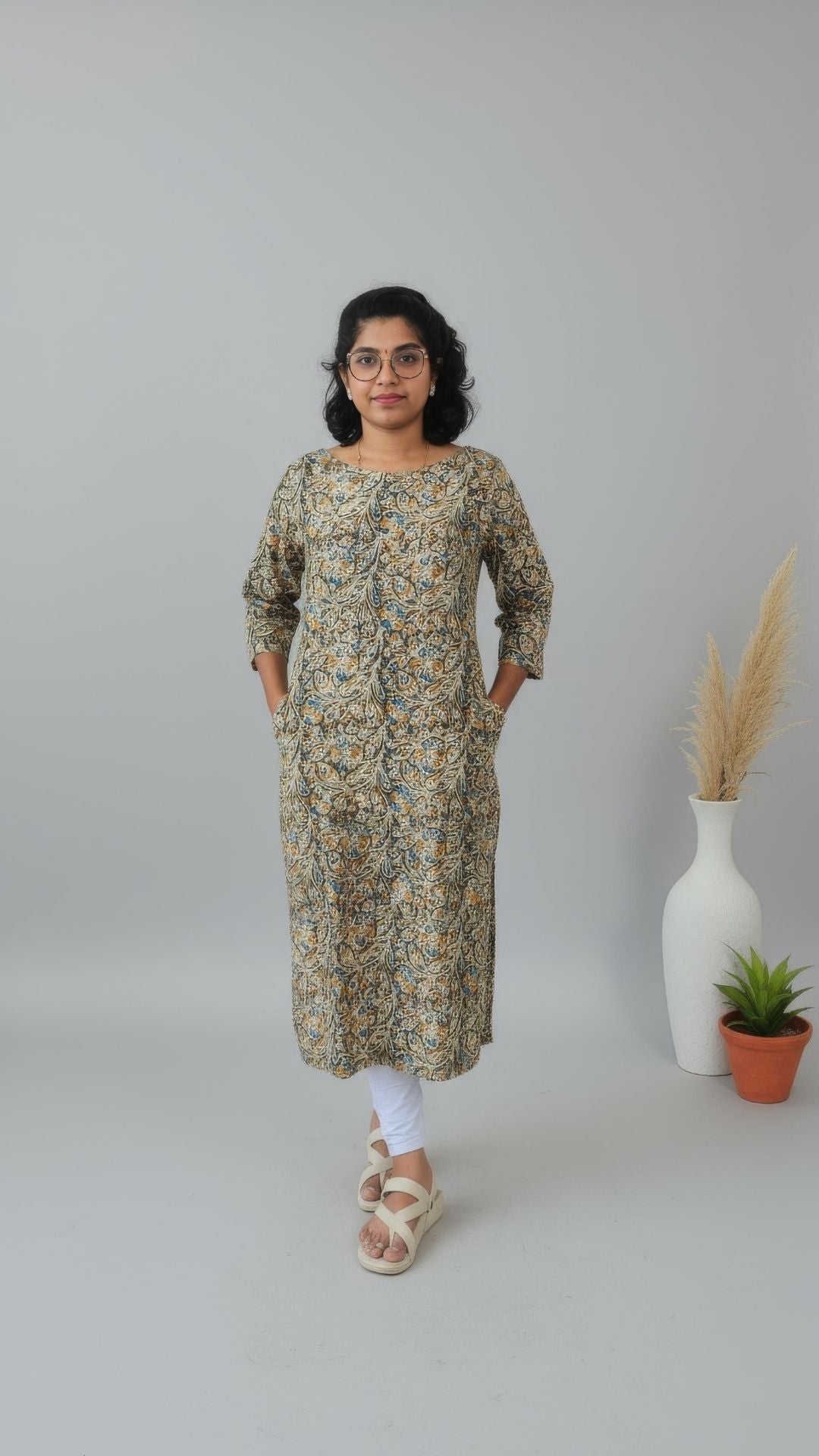Mehandi Green Kalamkari  Printed Cotton Side Slit Kurta (Only Kurta)