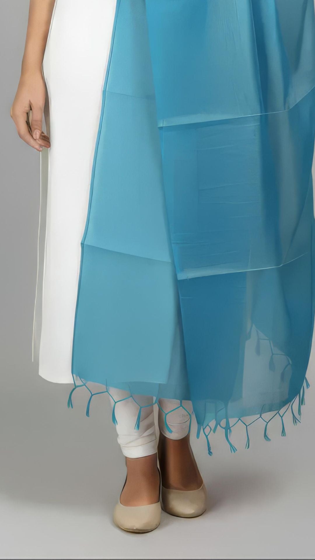 Sky Blue Banarasi Plain Dupatta - 2.5 Mtr