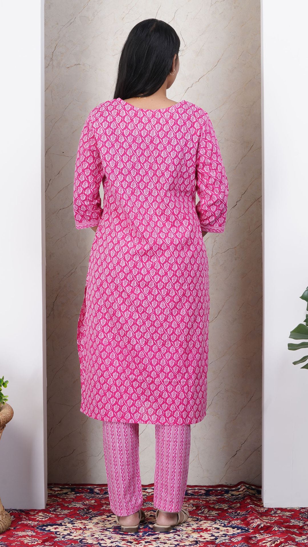 Pink Printed Cotton Side Slit Kurta (Only Kurta)