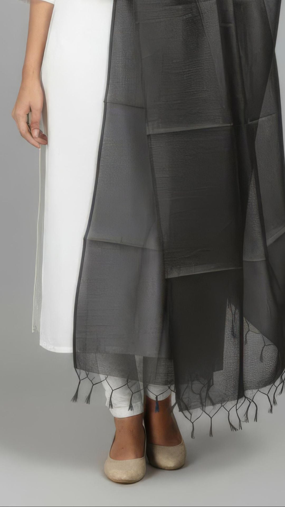 Grey Banarasi Plain Dupatta - 2.5 Mtr