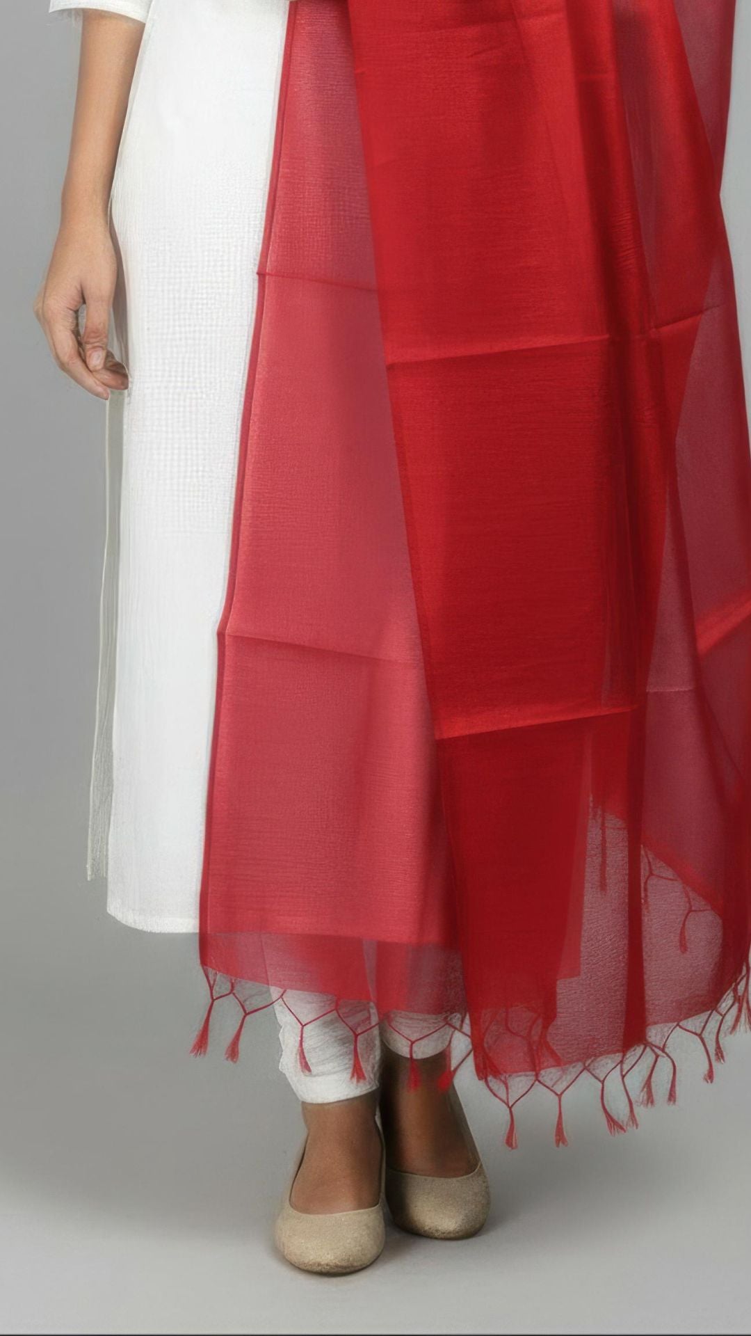 Red  Banarasi Plain Dupatta - 2.5 Mtr